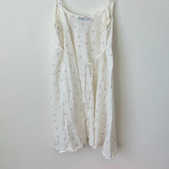 Ralph Lauren White Chemise with Pink Accents - Picture 8 of 10